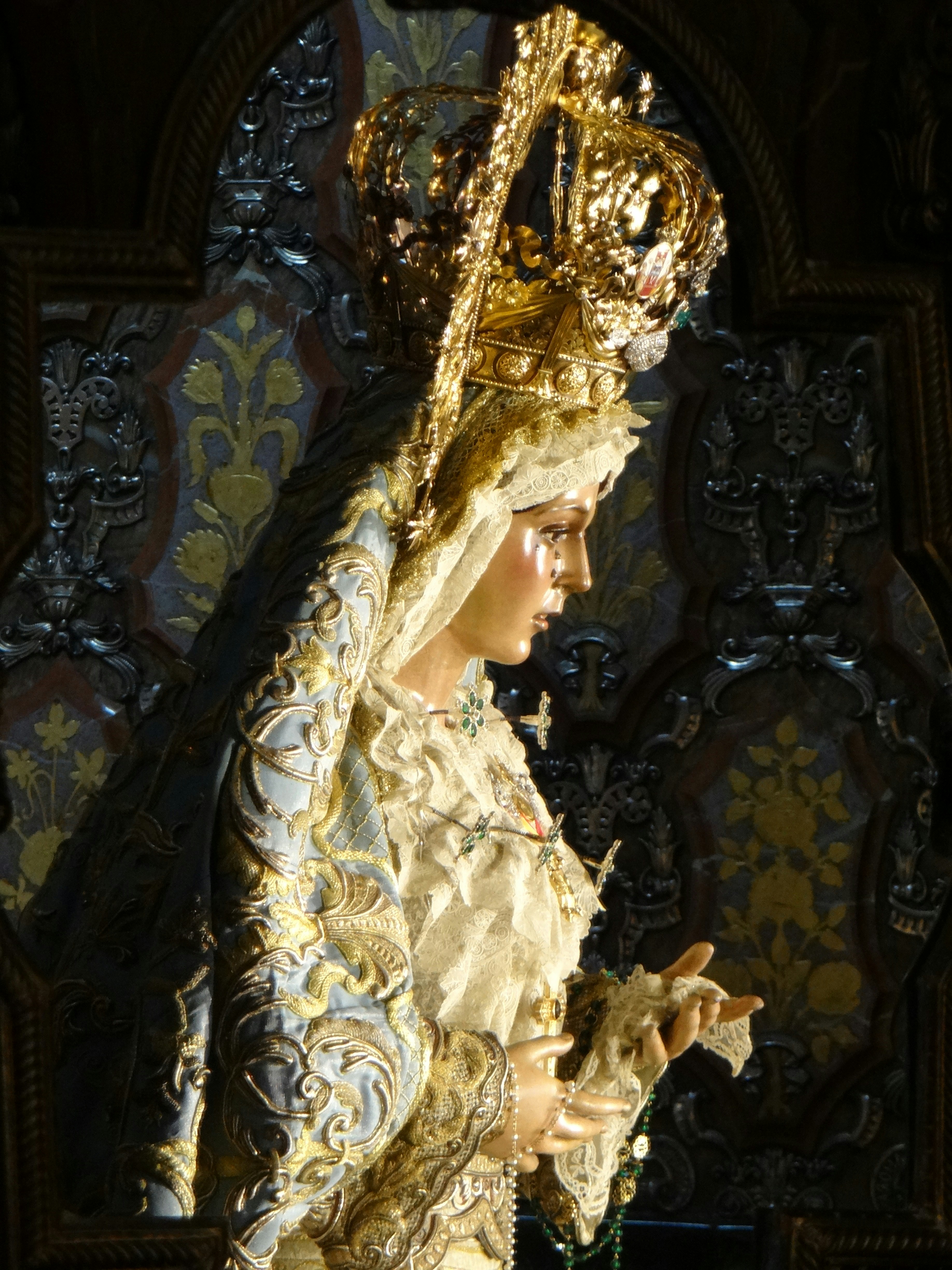 gold and white floral textile