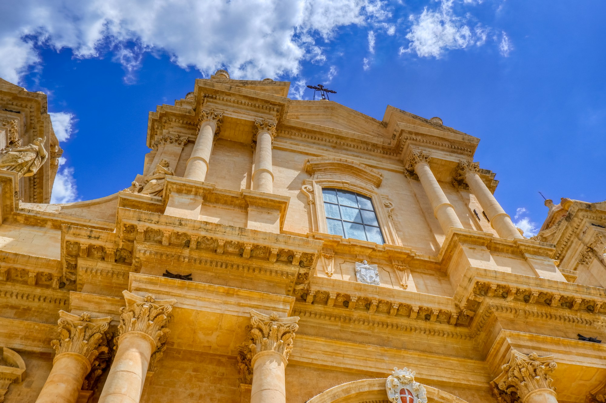 Discover Noto: Culture, Traditions & Festivals