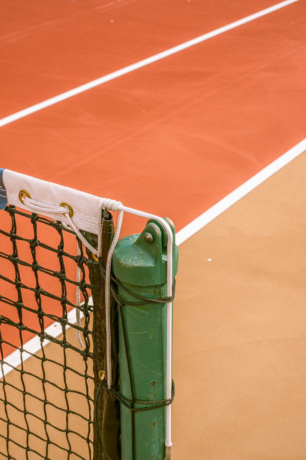 gray metal chain link fence