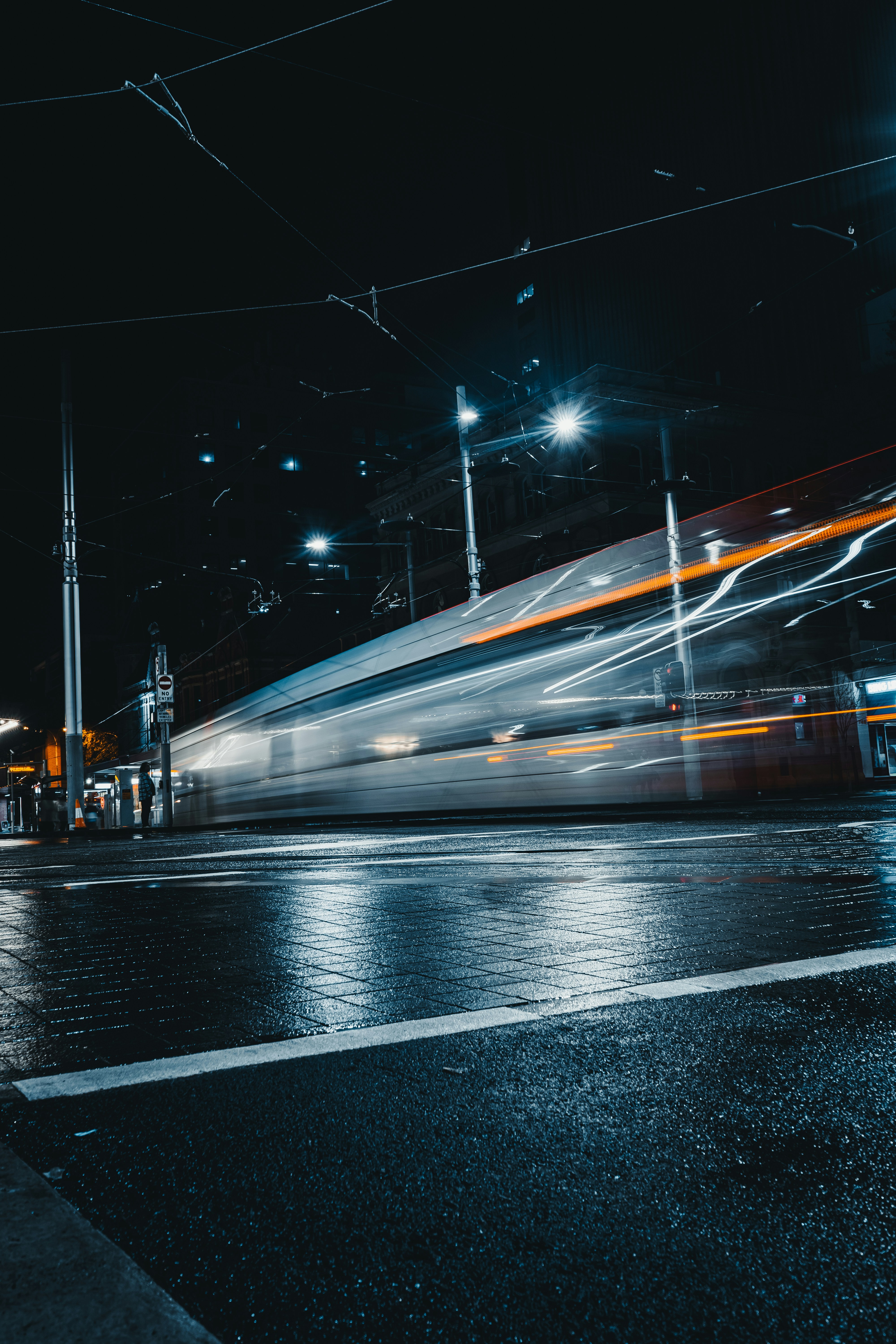 Photo by jamesthompsxn