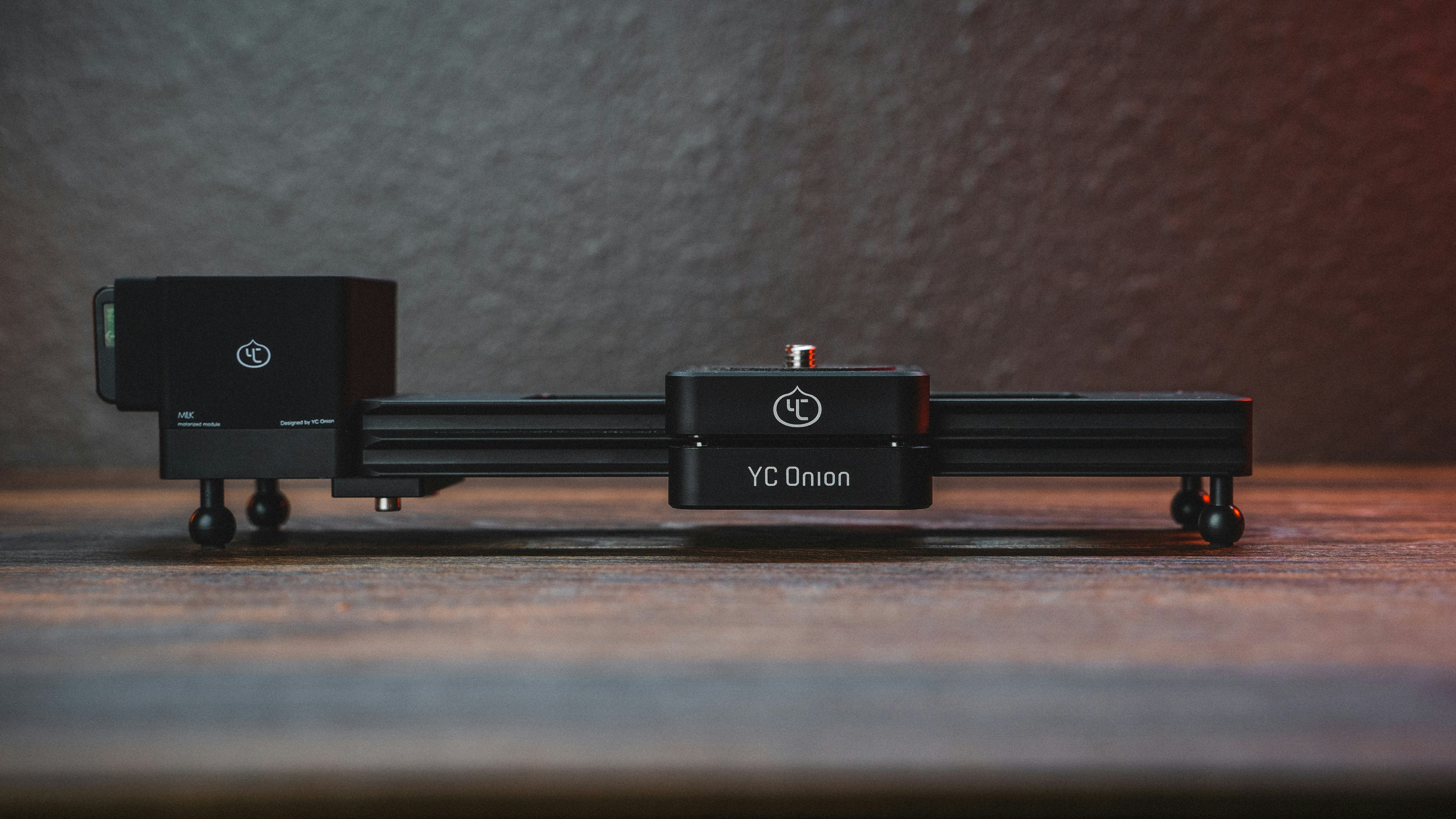 Black and silver rectangular device photo – Free Grey Image on Unsplash