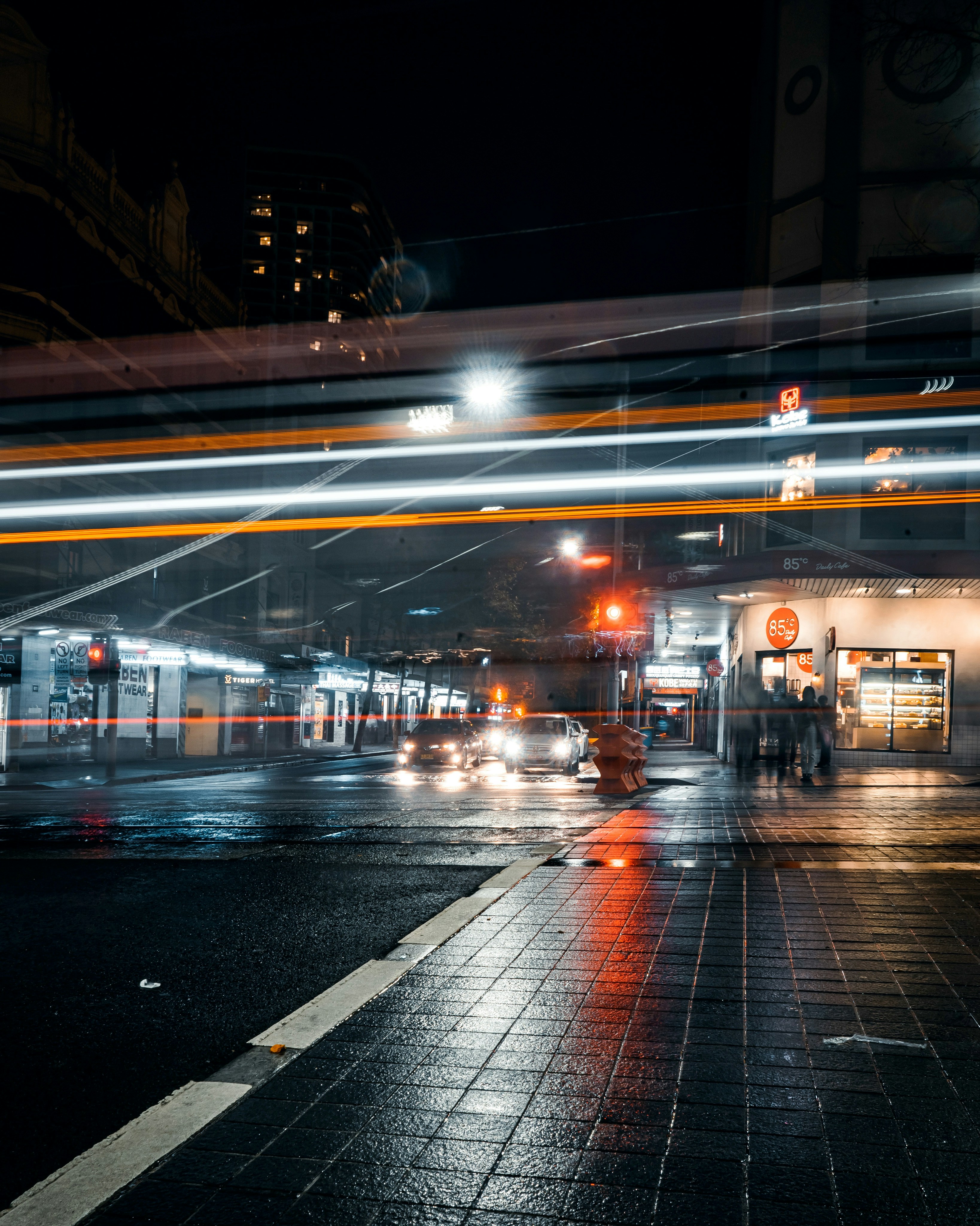 Photo by jamesthompsxn