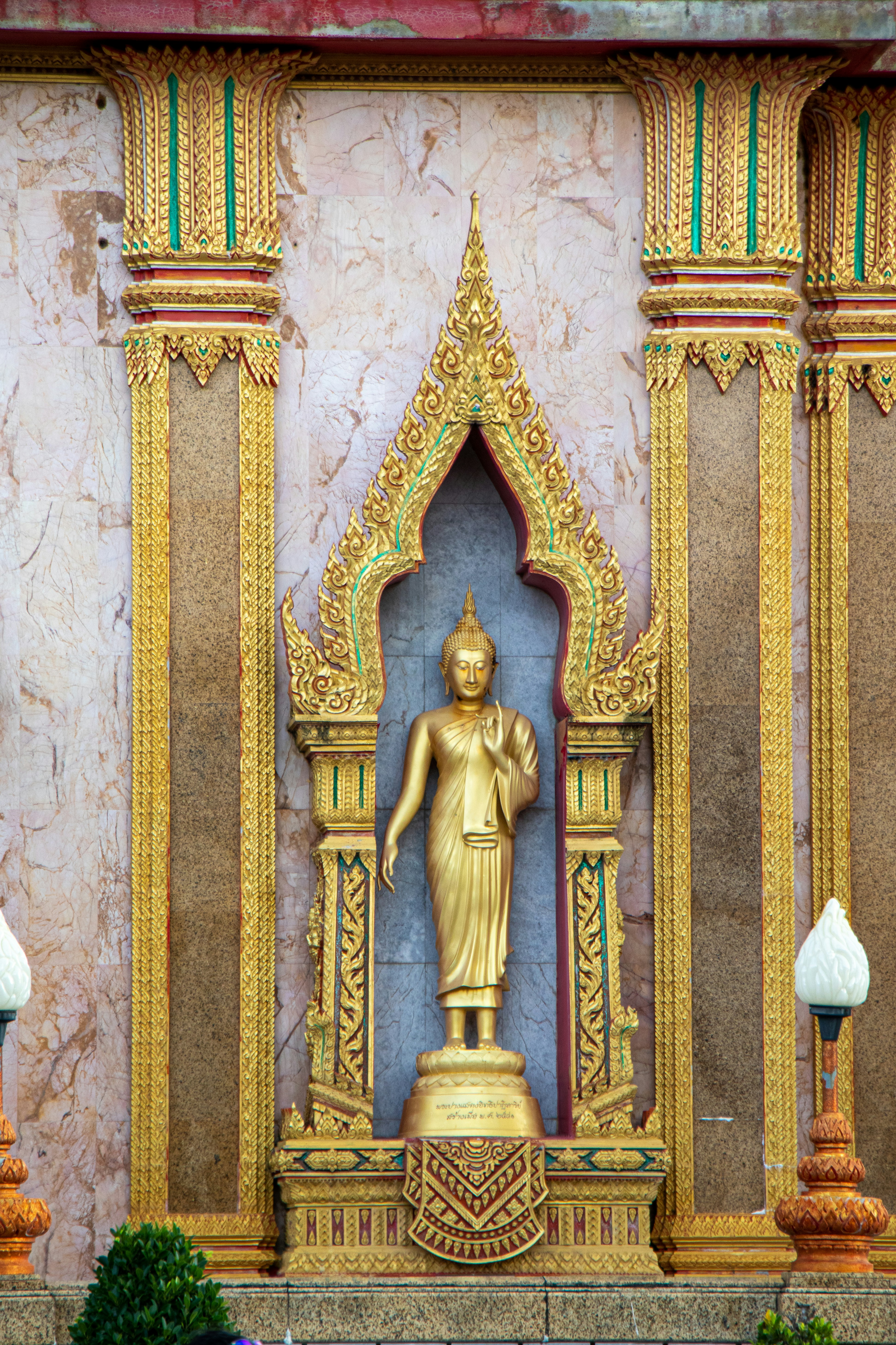 The intricate carvings of the Sanctuary of Truth in Pattaya