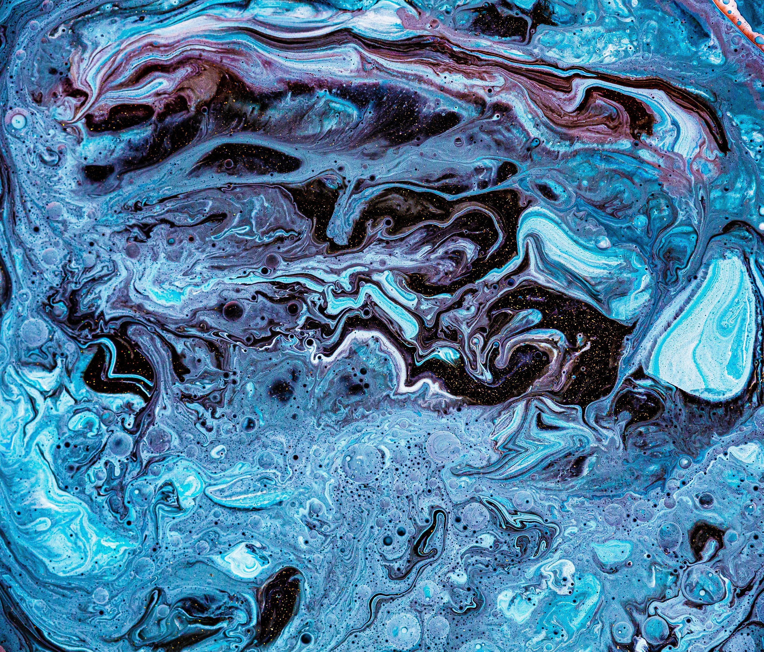 Photo by solenfeyissa