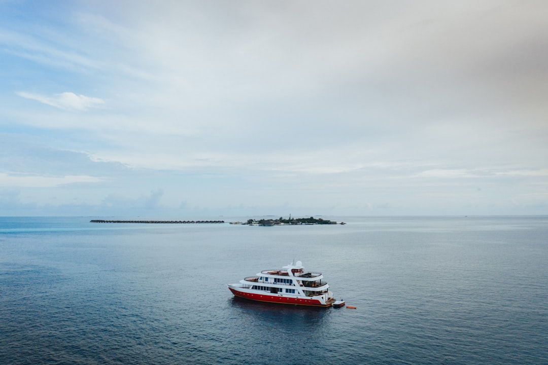 Coastal and oceanic landforms photo spot Maldive Islands Thinadhoo