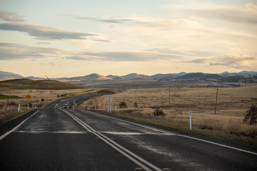 gray asphalt road during daytime