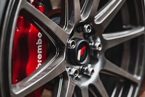 silver and black car wheel