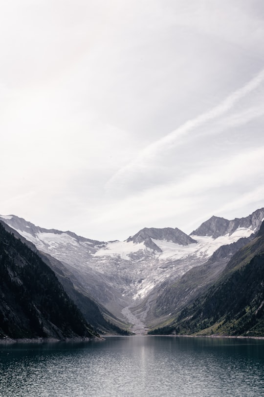 photo of Wasserkraftwerke im Zillertal Highland near Hungerburgbahn Bergstation