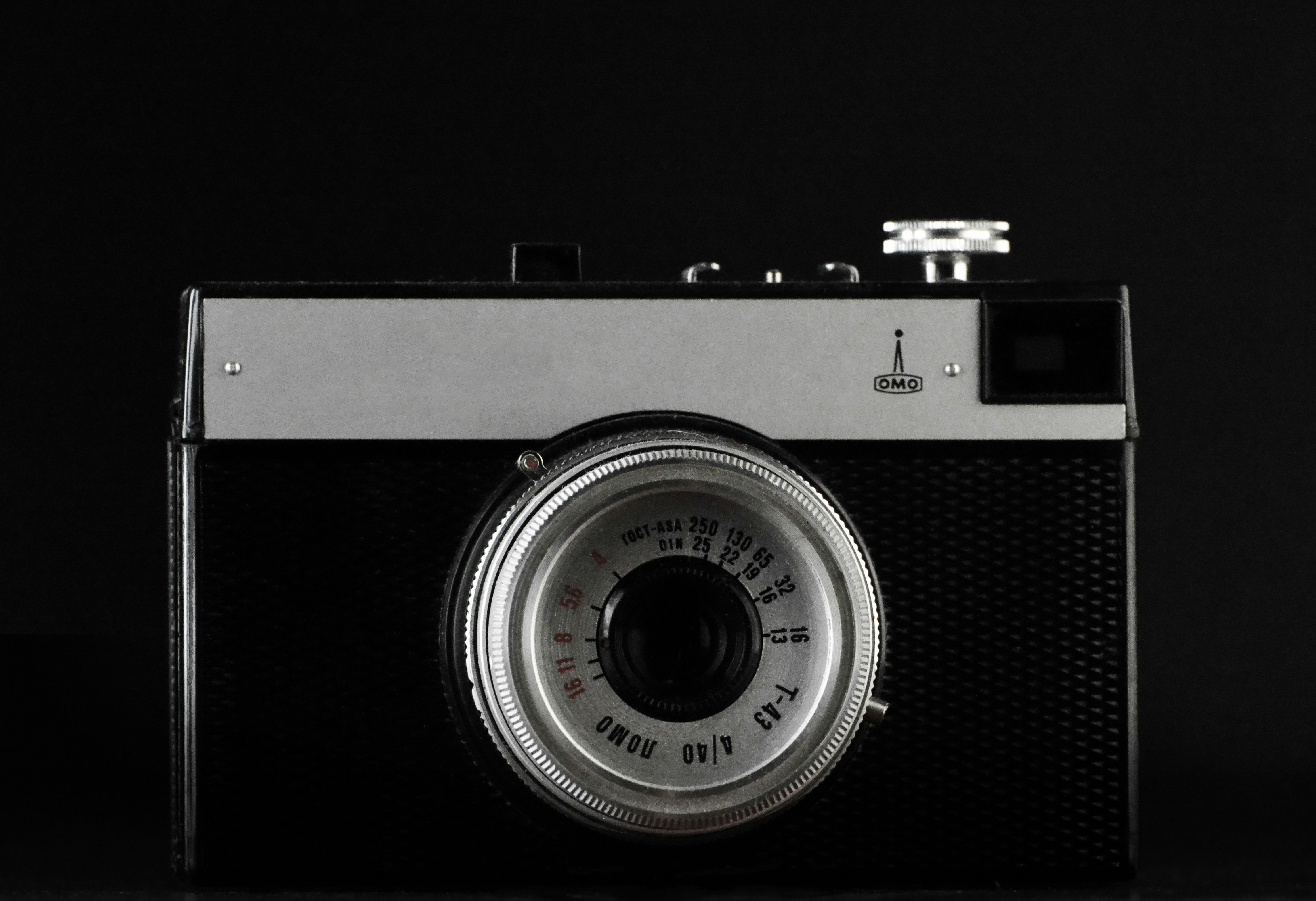 Photo by viktortalashuk