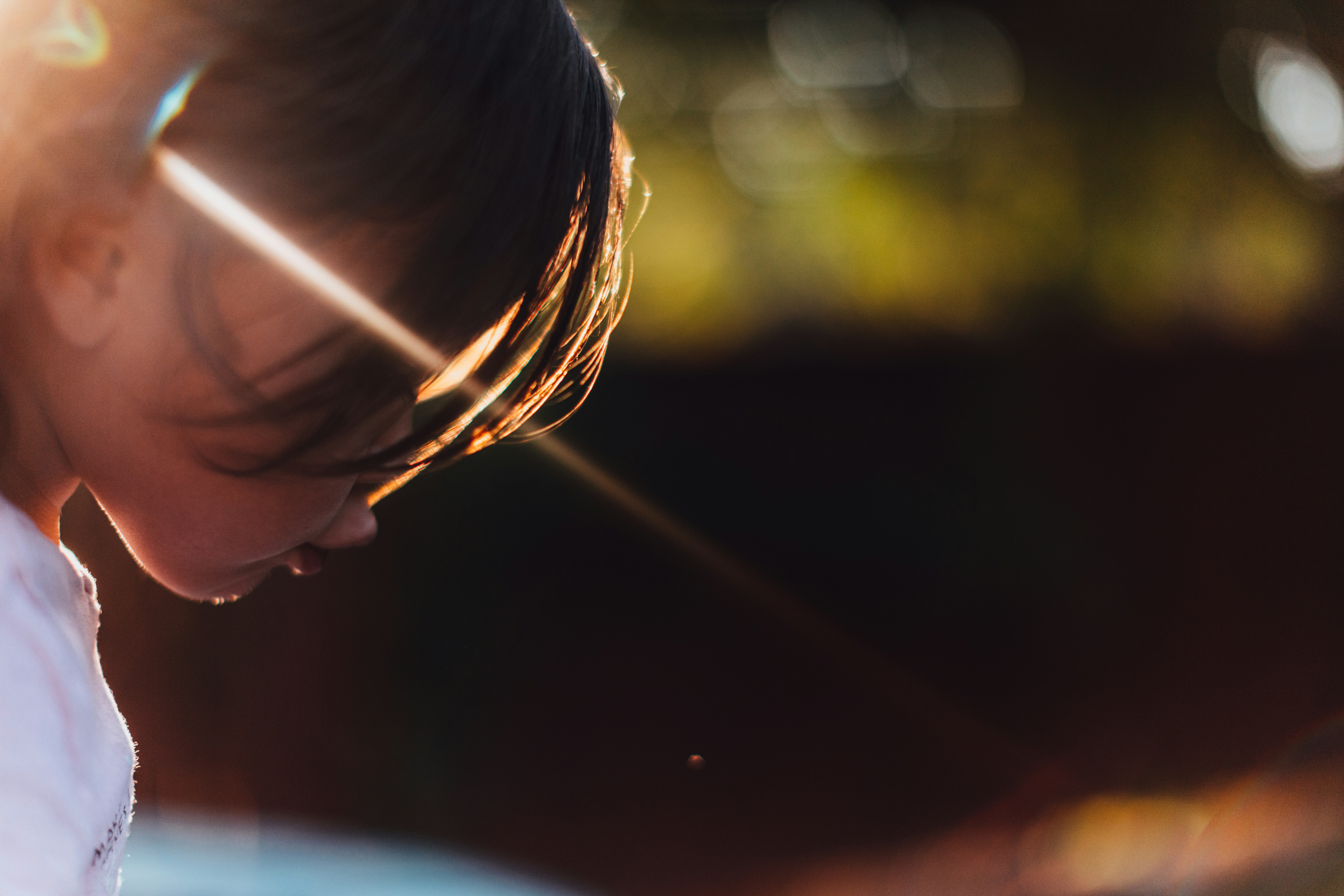 Photo by worldsbetweenlines