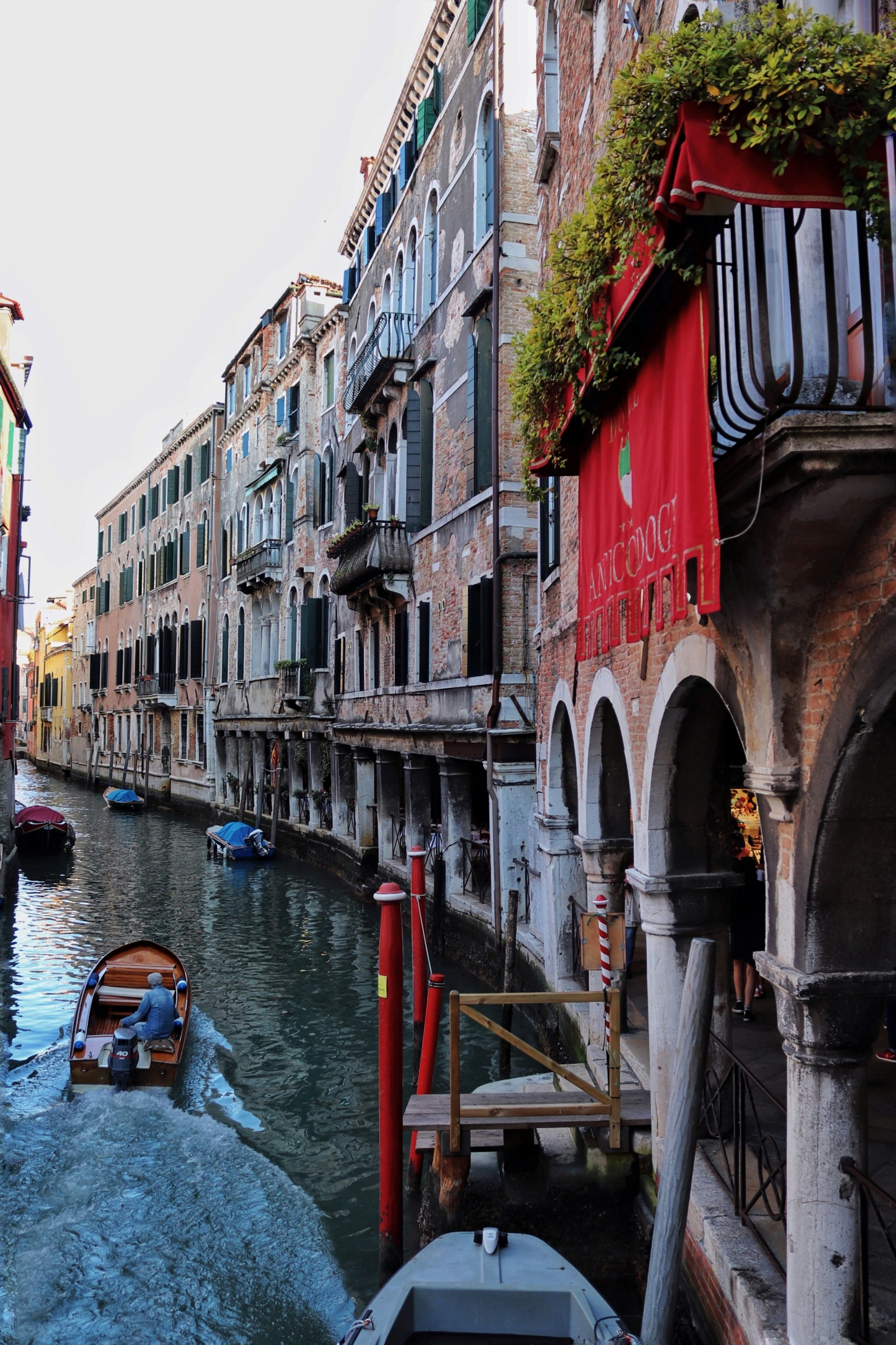 Photo by monadennaoui