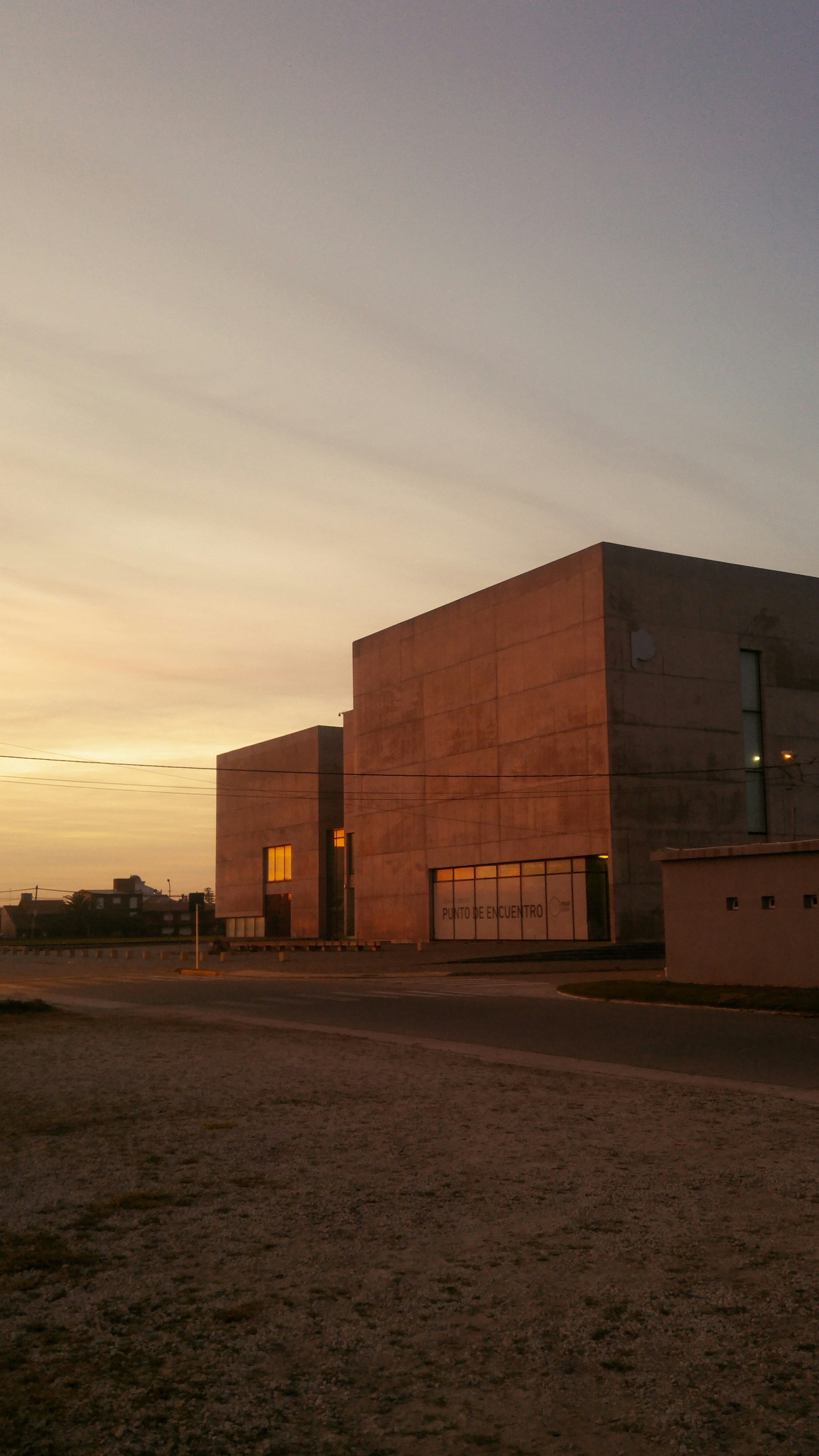 Photo by alemonclown_