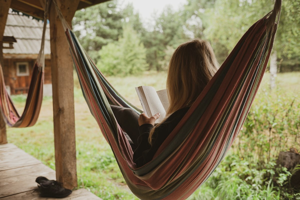 Coin hamac et détente dans le jardin (2)