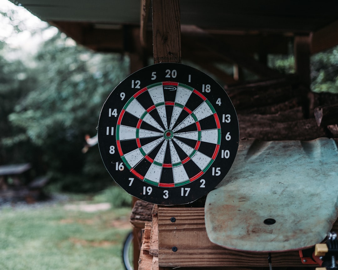 black and white round analog clock