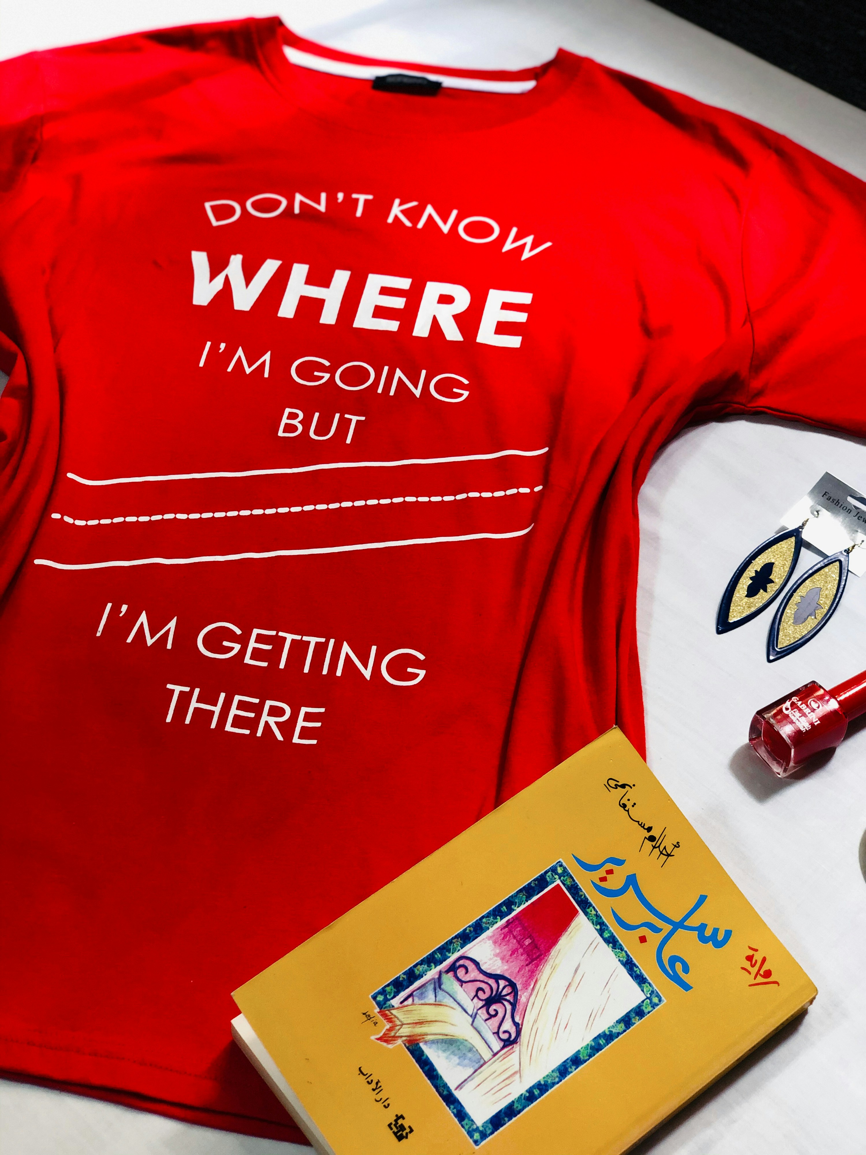 red and white crew neck t-shirt