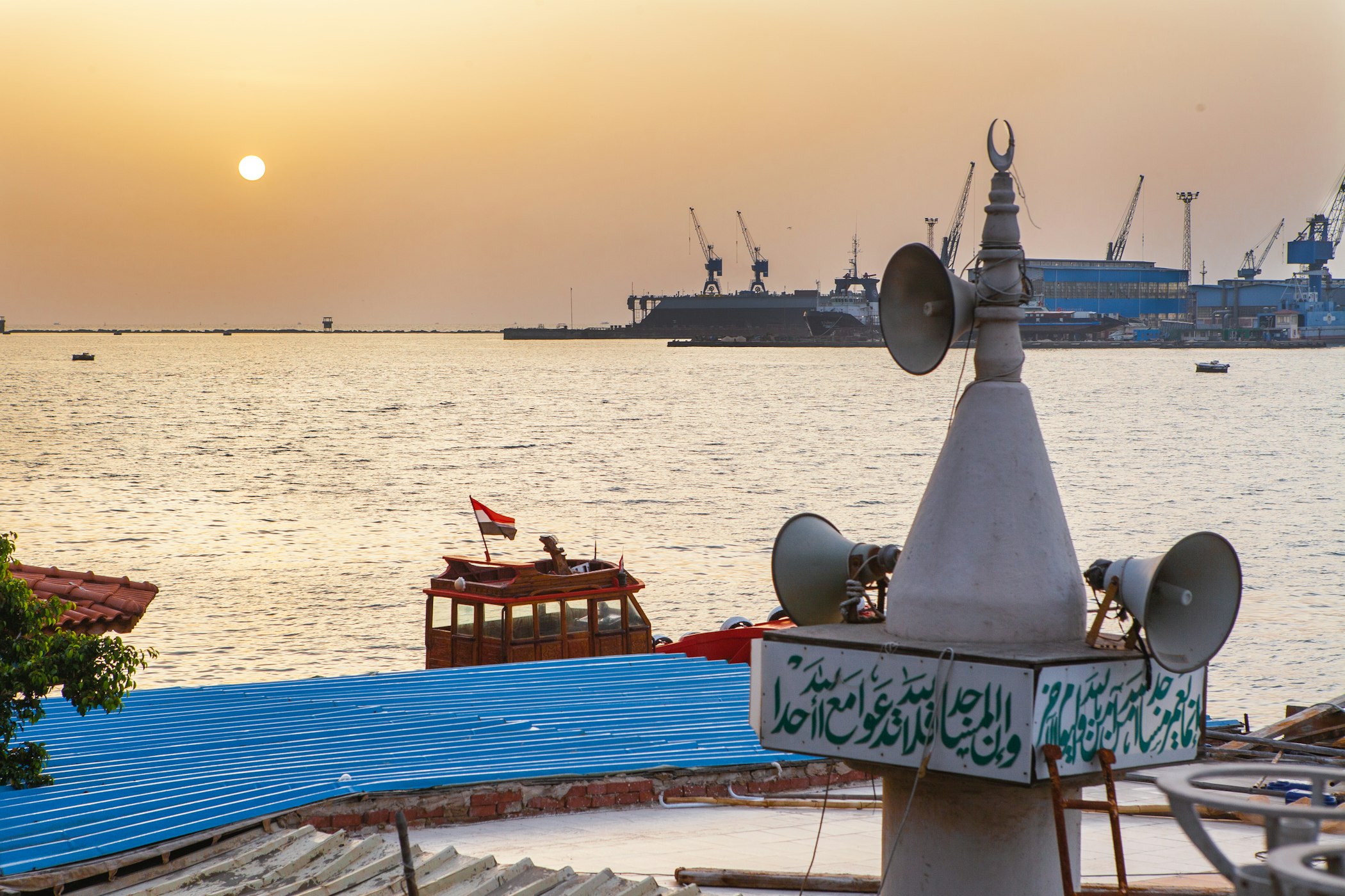 Minaret of a prayer room overlooking the Northern entry point of Suez Canal in Egypt (Rafik Wahba via Unsplash)