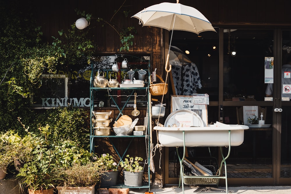 white and brown patio umbrella