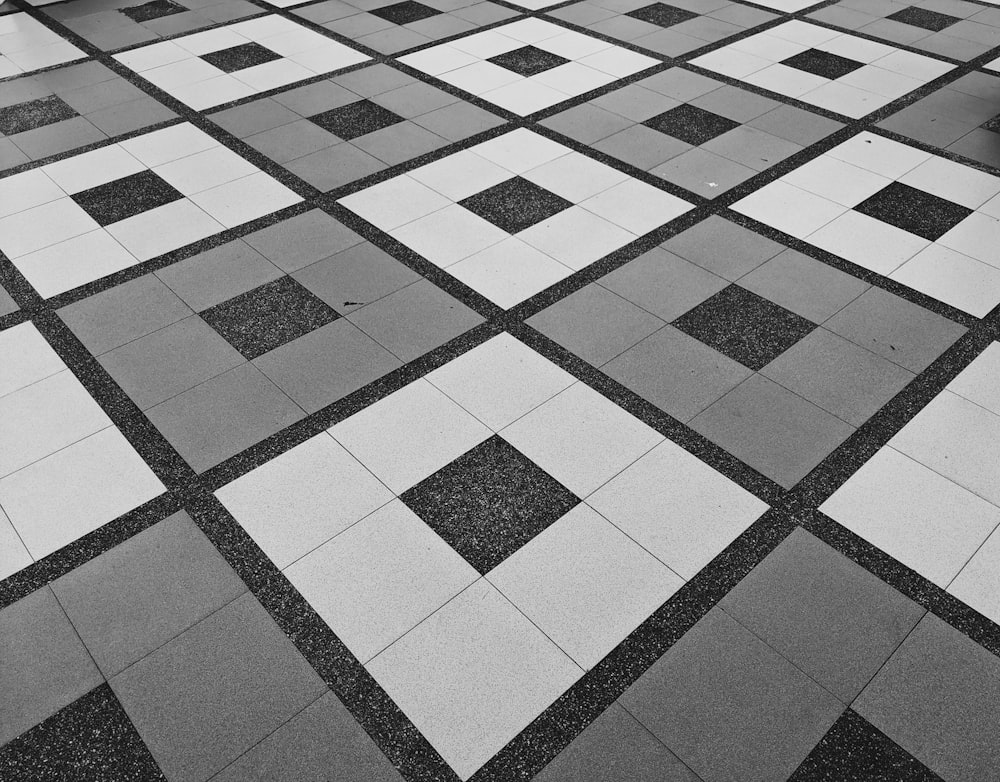 Floor Tiles Pictures | Download Free Images & Stock Photos on Unsplash