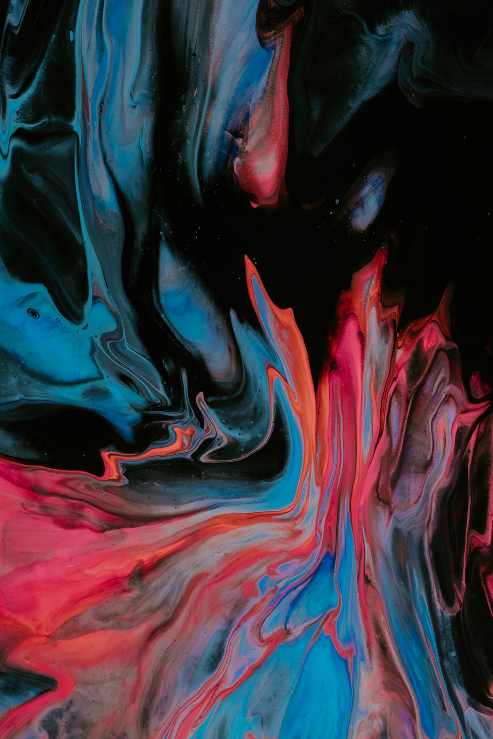 pintura abstracta azul, negra y rosa