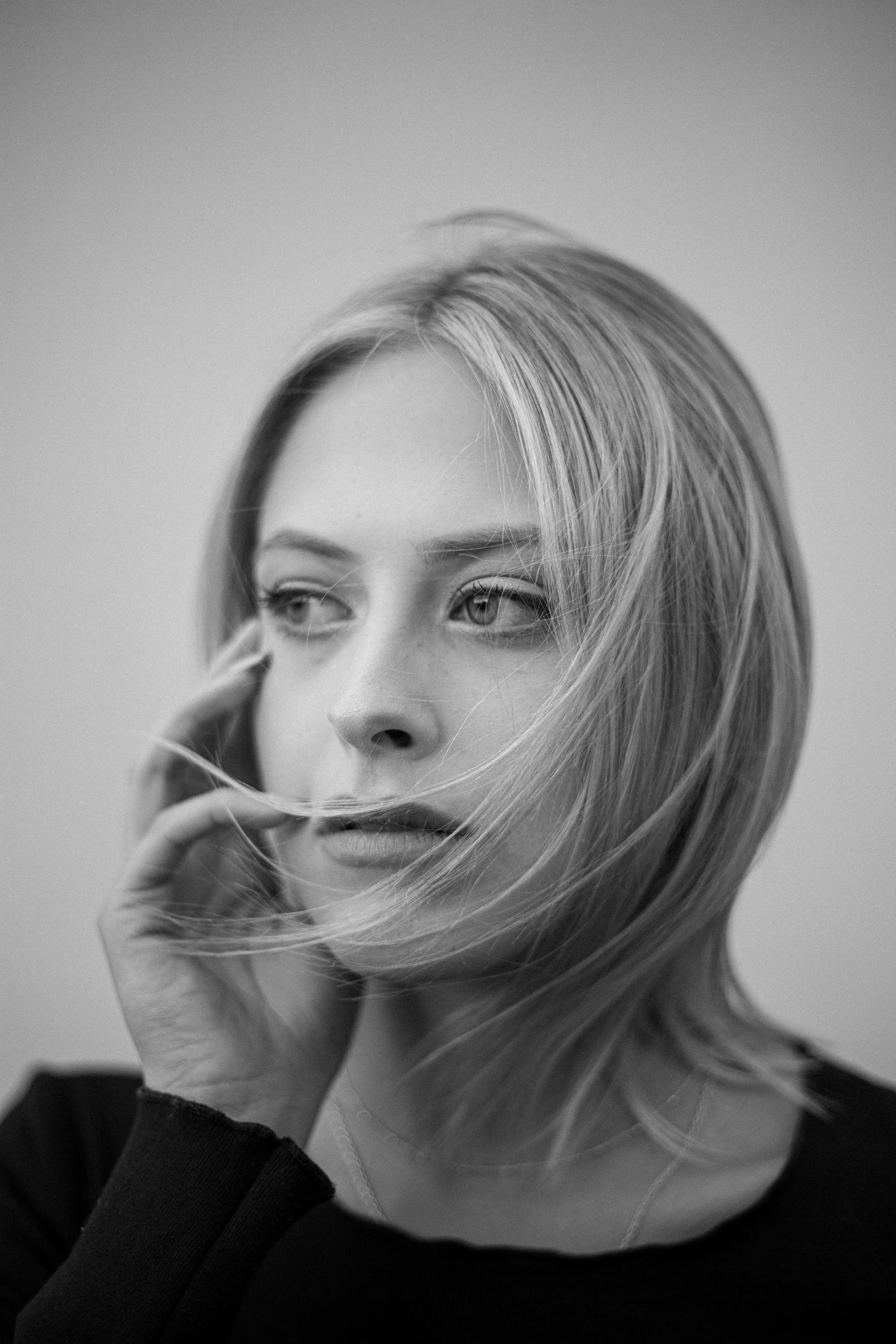 woman in black crew neck shirt