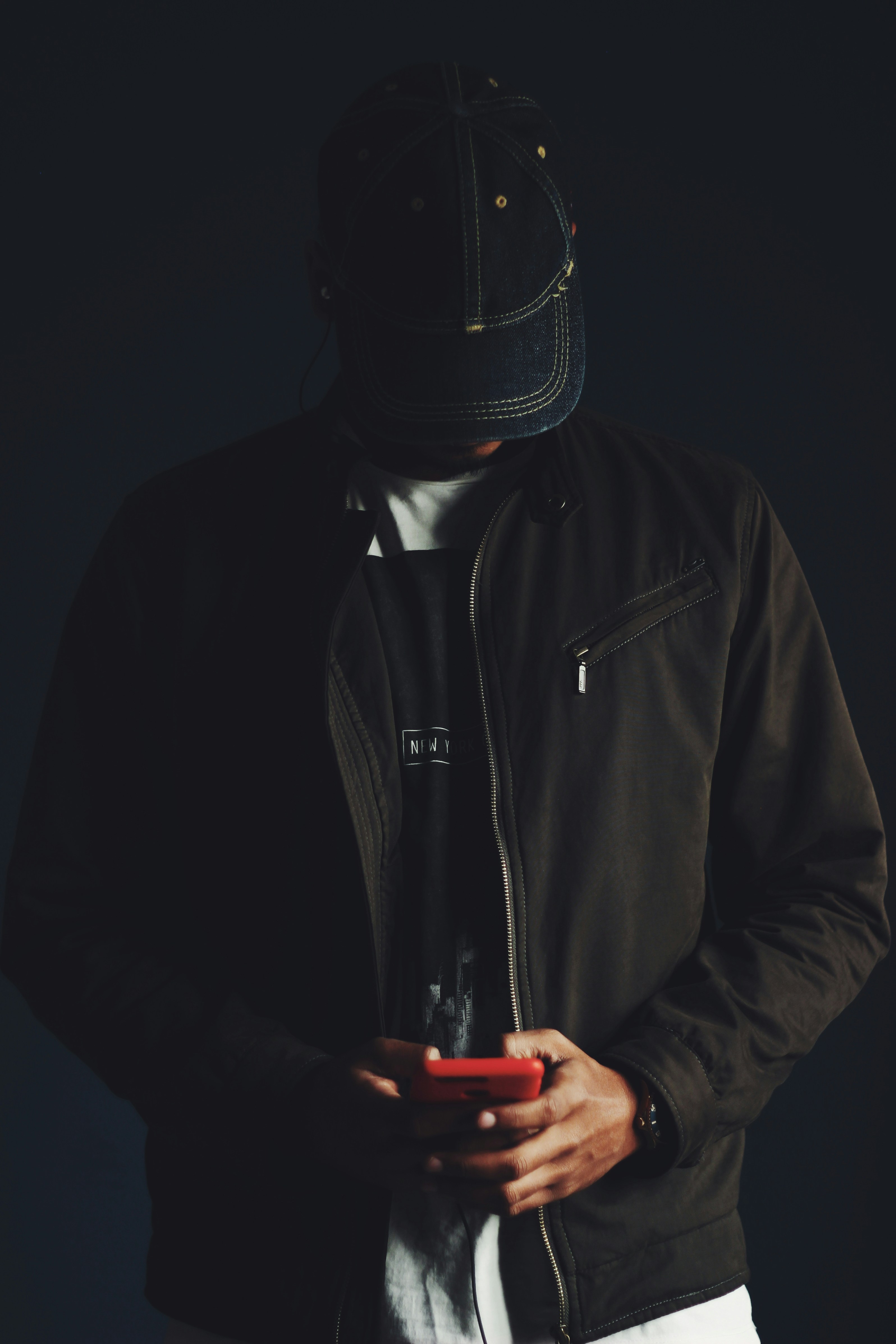 チャットGPTプラスに何ファイルアップロードできますか？