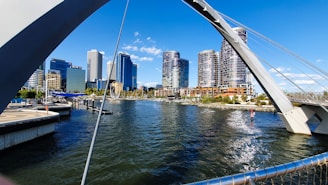 body of water in Perth City during daytime