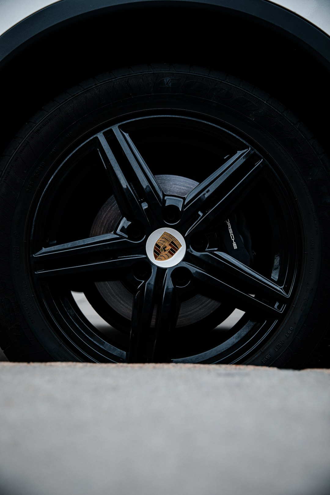 black and silver car wheel