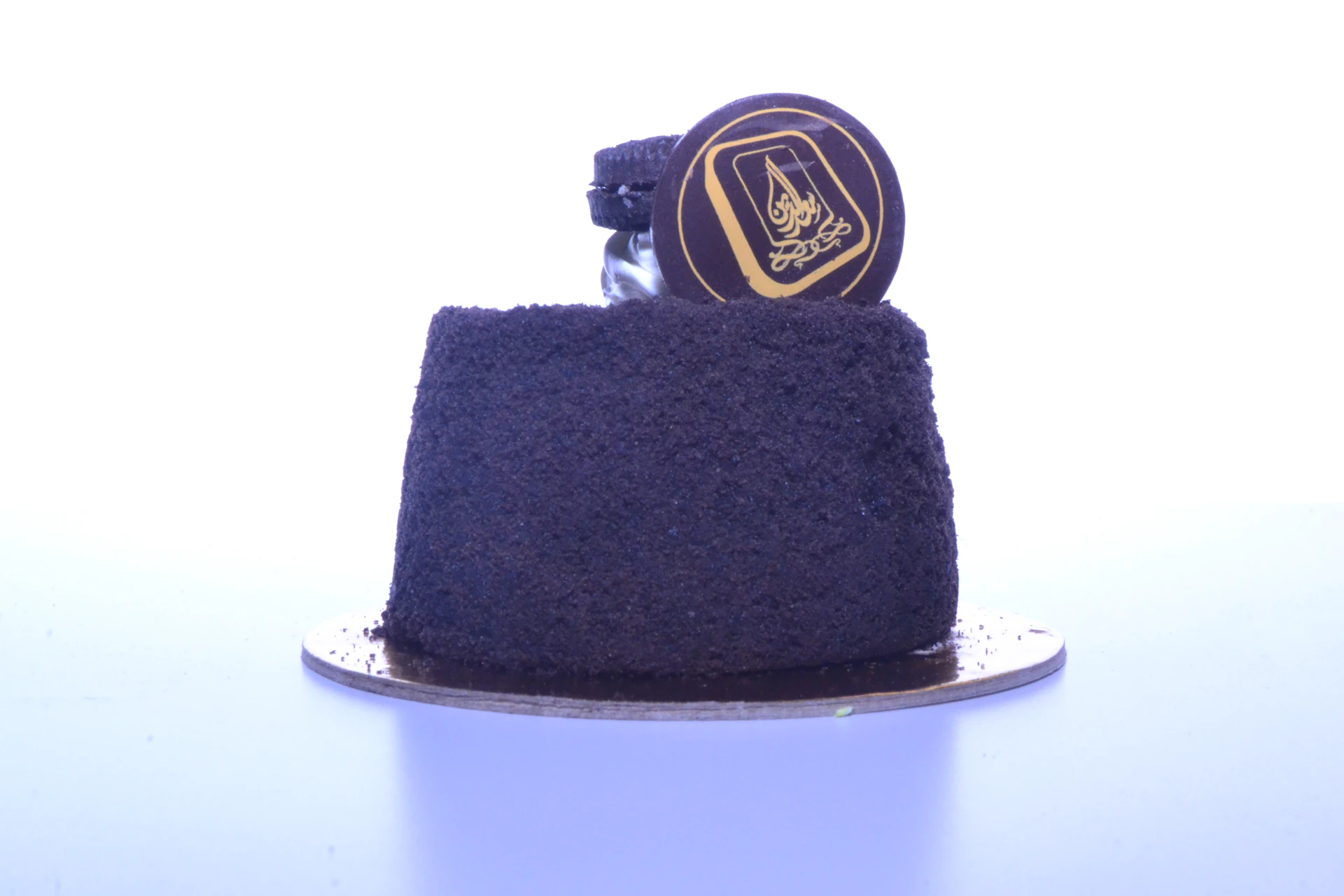 gray computer monitor