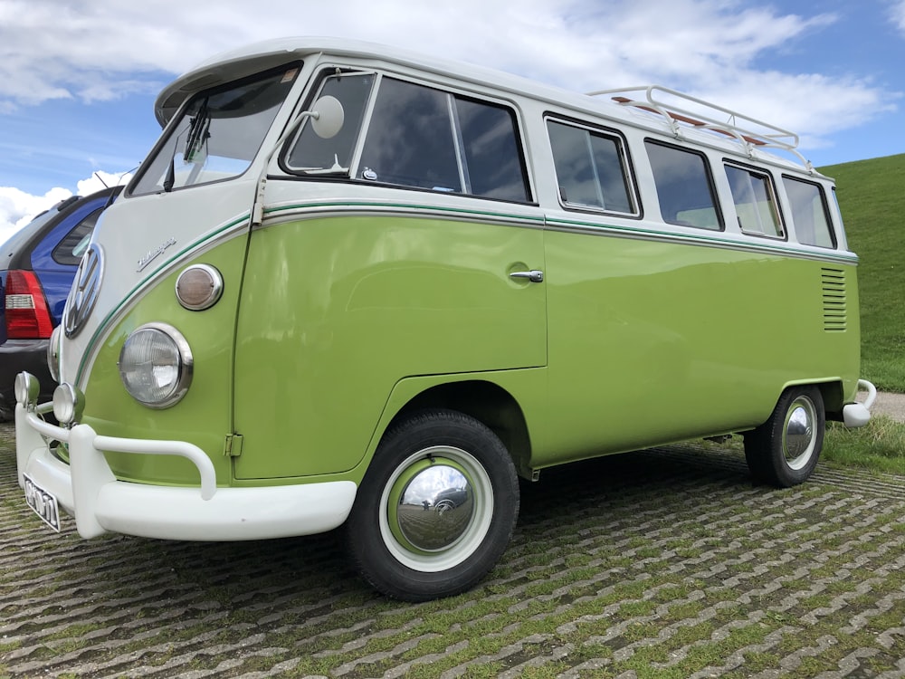 green and white volkswagen t-2