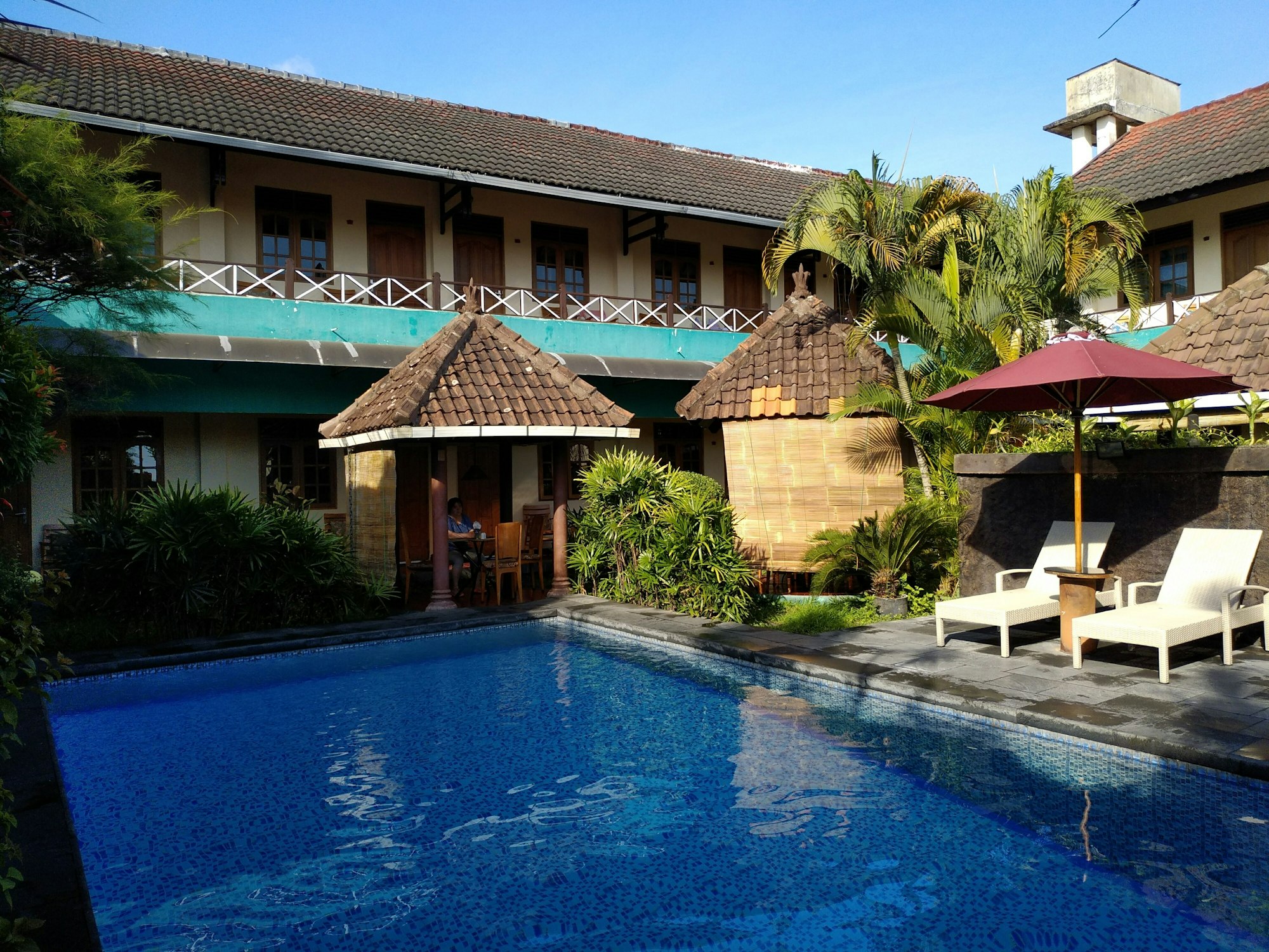 Hotel pool