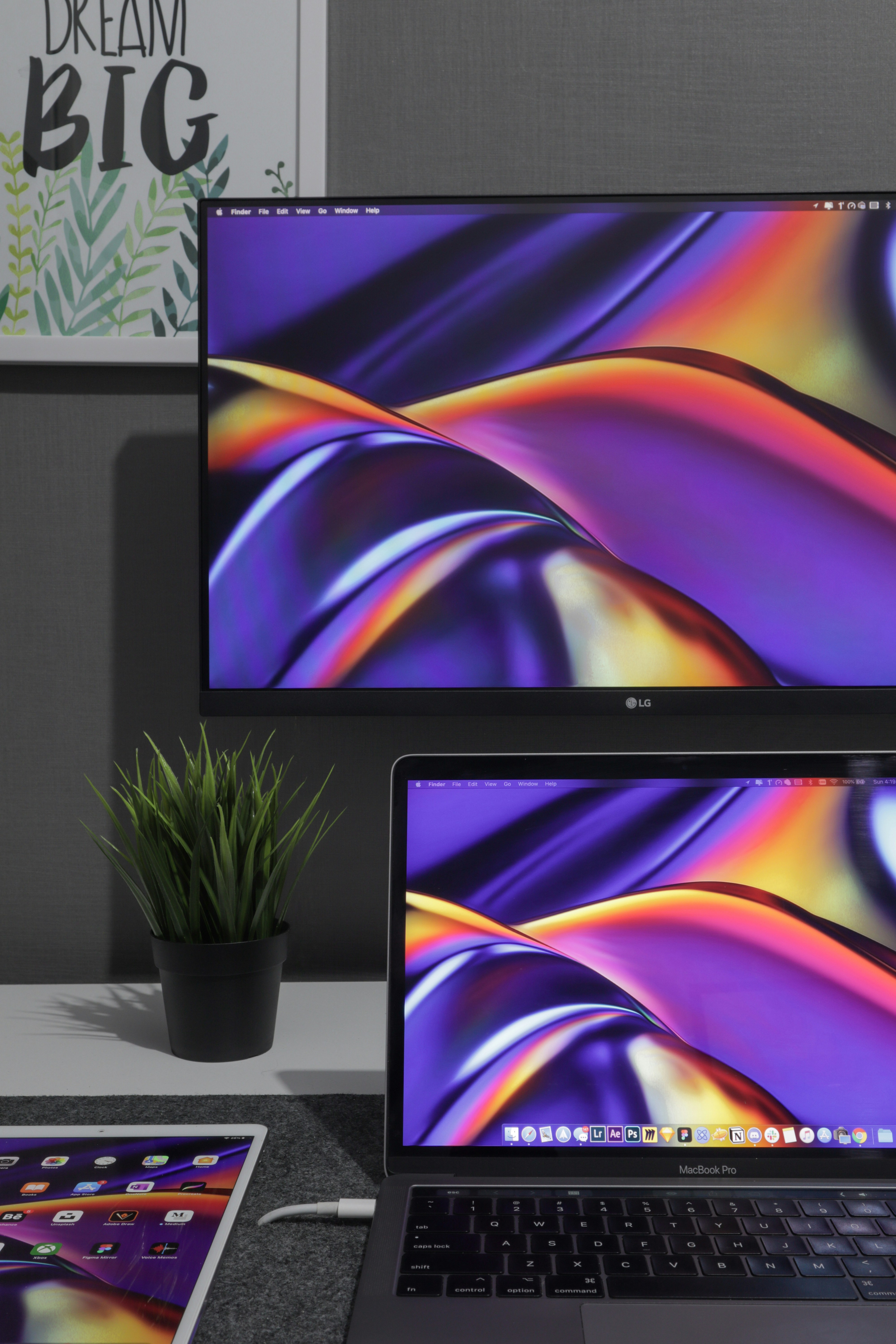 abstract dual monitor wallpaper 4k, wallpaper, Dual Monitor Setup: Productivity & Benefits 4