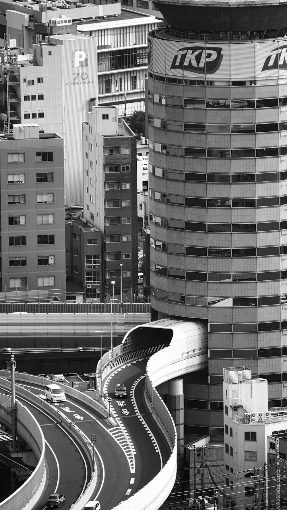 grayscale photo of high rise building