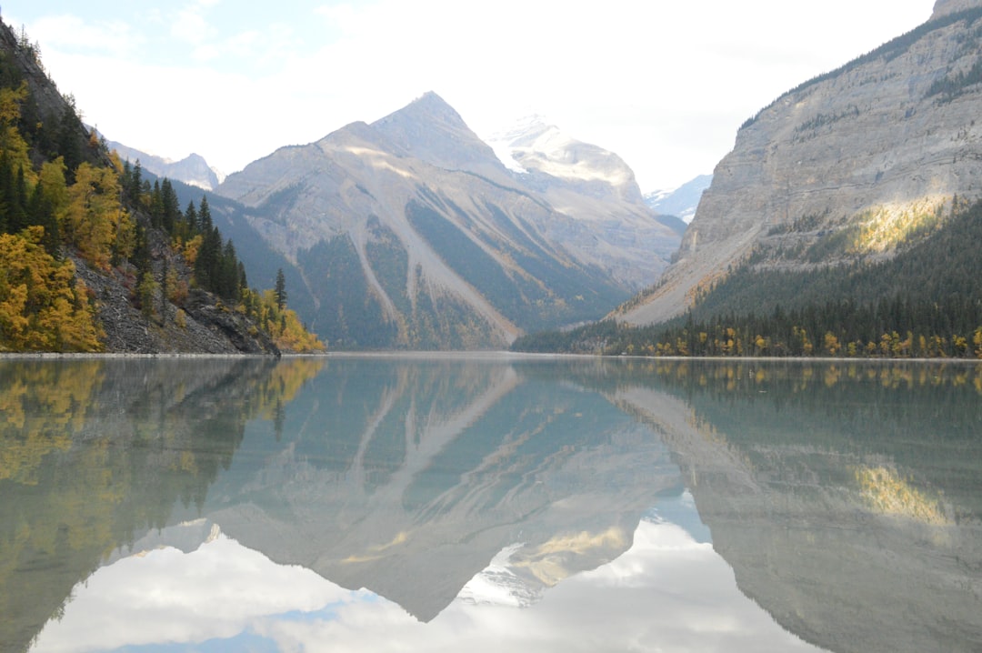 travelers stories about Fjord in Berg Lake Trail, Canada