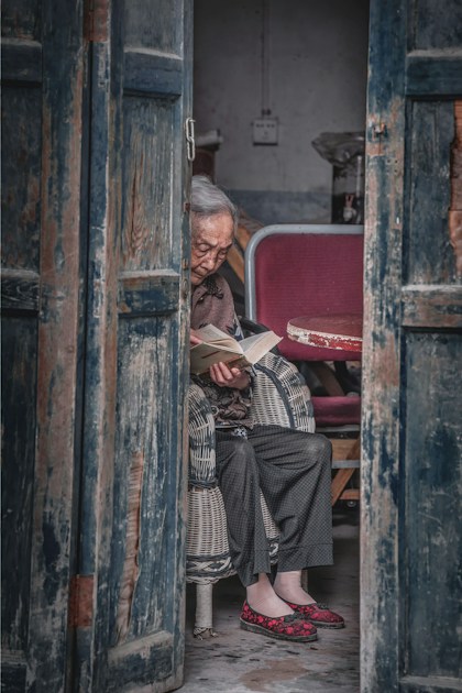 Becoming the “Book Lady”: How Her Reading Obsession Made Her a Local ...