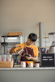 ¿Se puede tomar café en el embarazo? Guía científica de la cafeína