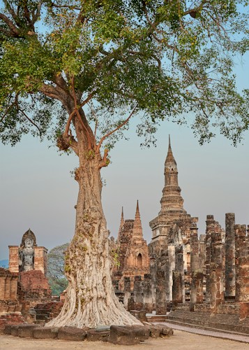 Sukhothai: Thailand's First Kingdom