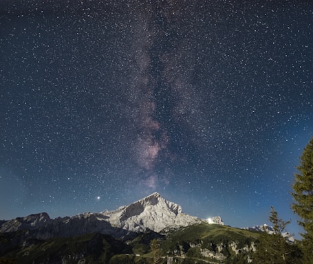 A beautiful night sky filled with stars over West Virginia.