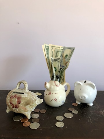 Financial Goals for Women in Their 20s, 30s, and 40s