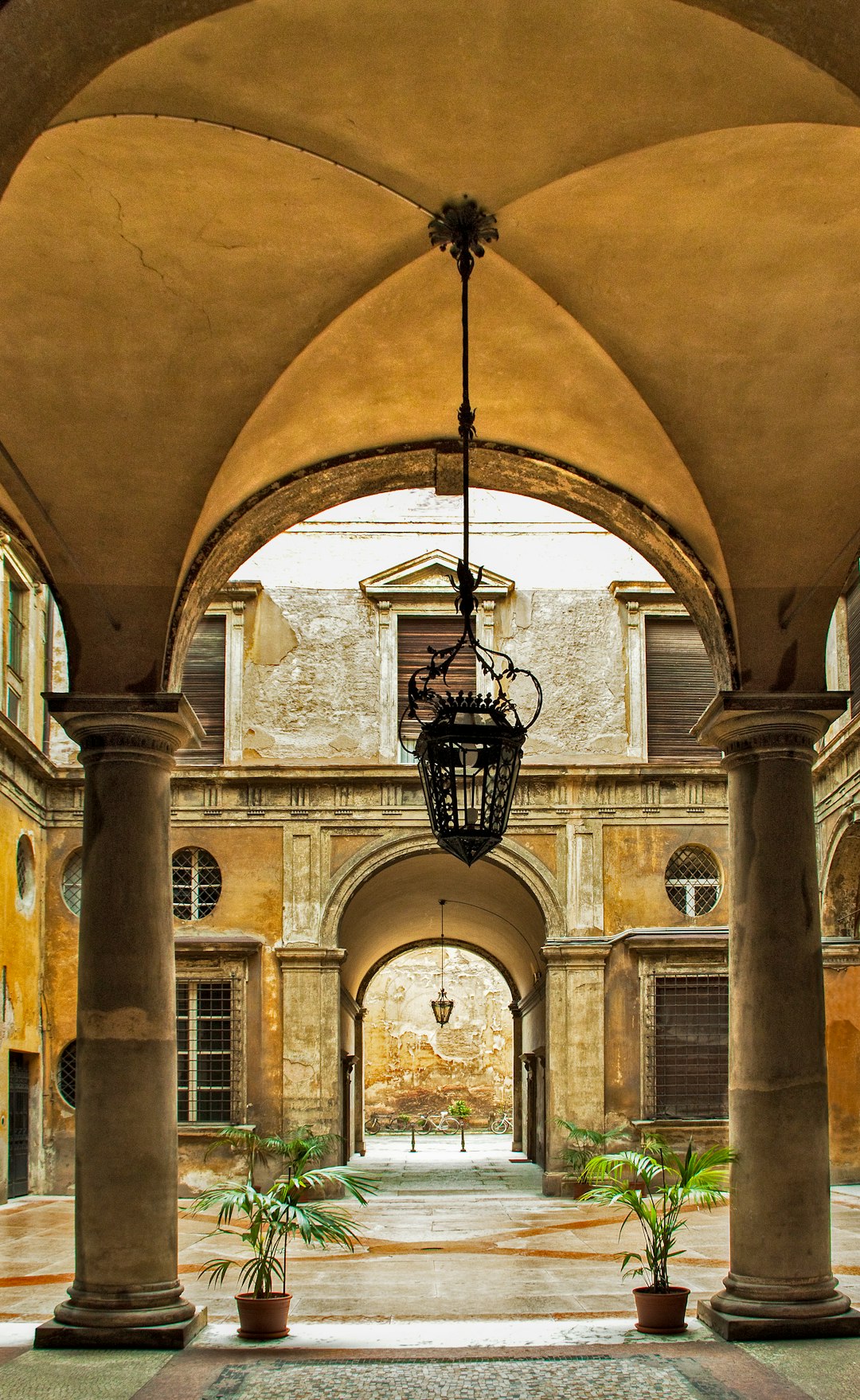 photo of Bologna Palace near Piazza Maggiore