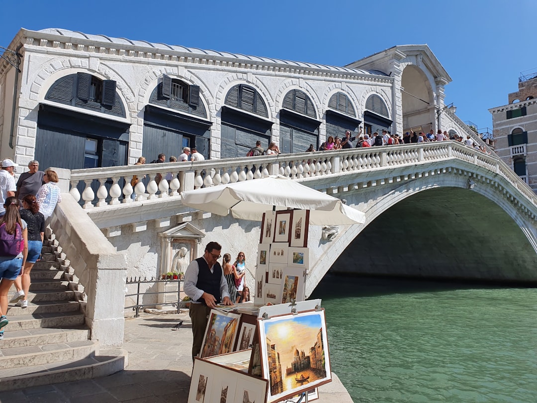 Arch bridge photo spot Rialto Bridge Venise