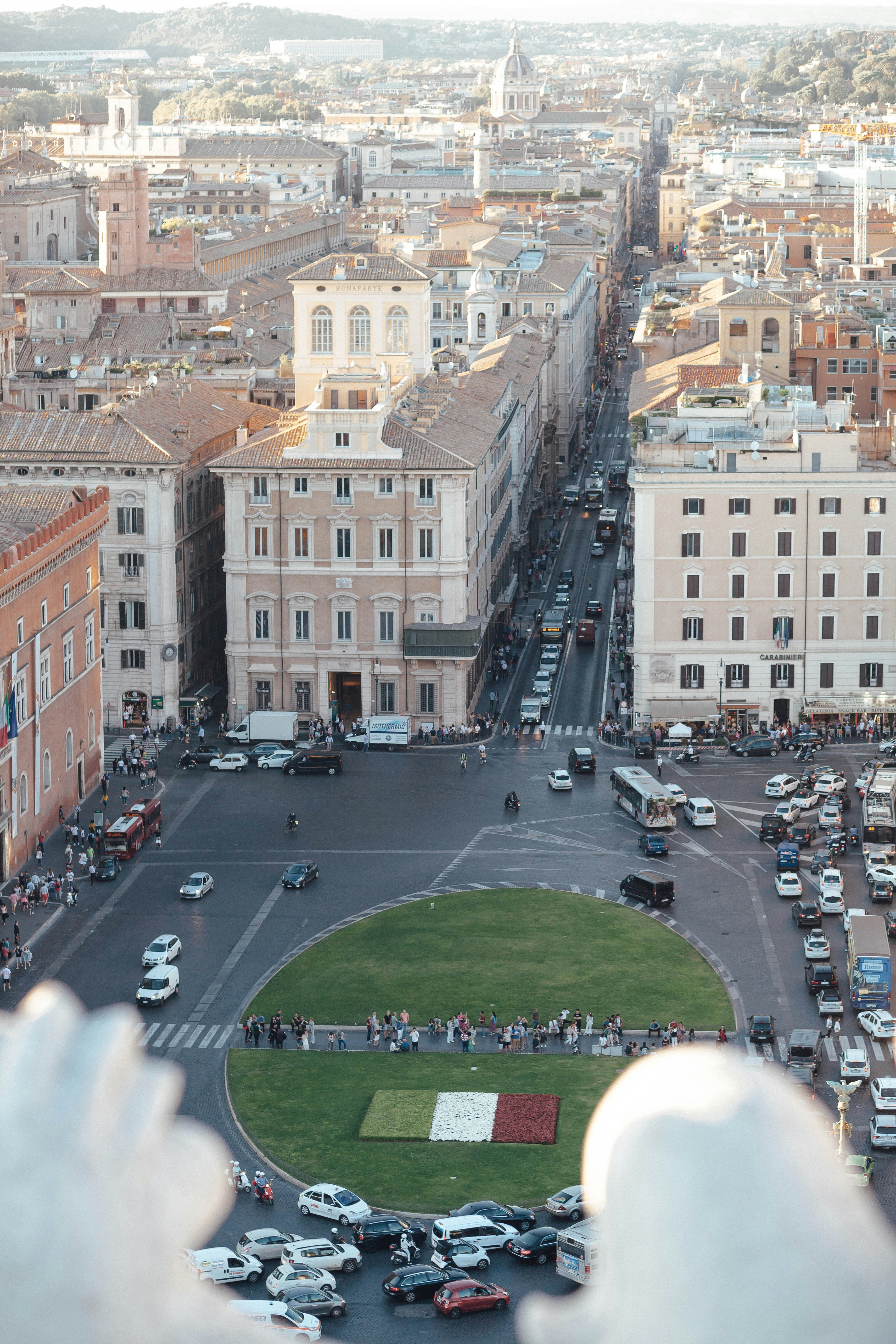 Photo by elenapopova