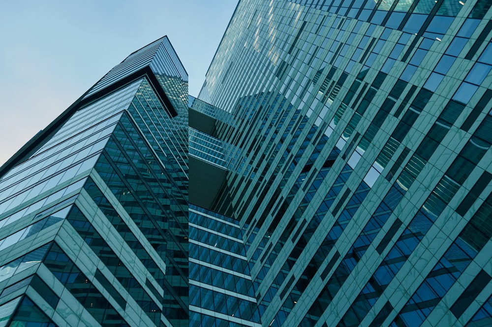 a very tall building with many windows next to each other