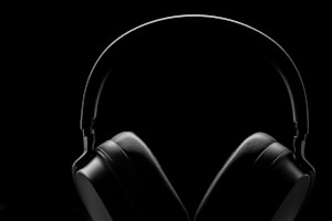 Flow Wireless Headphones