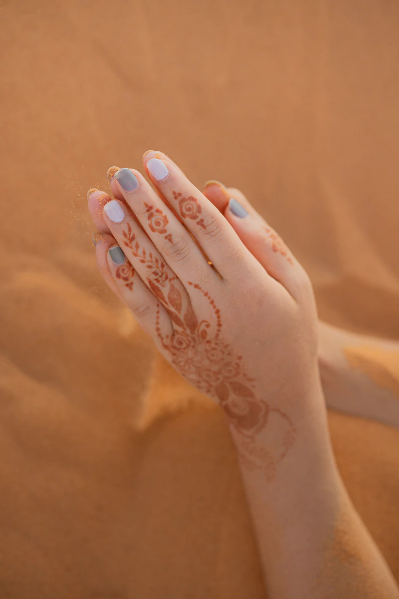 Sasa Eyebrows & Henna Studio