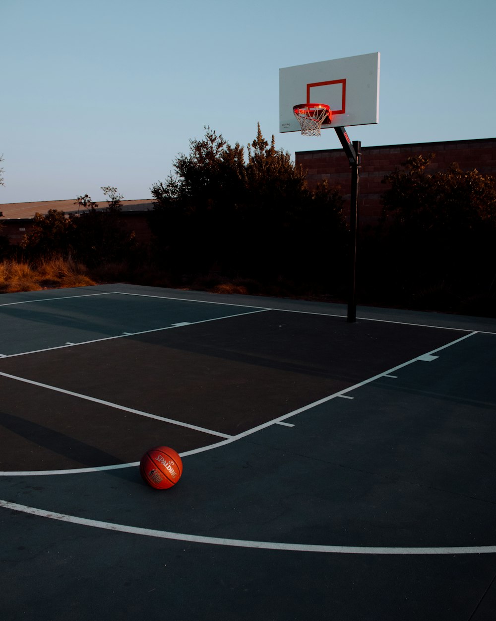 basketball hoop on basketball court