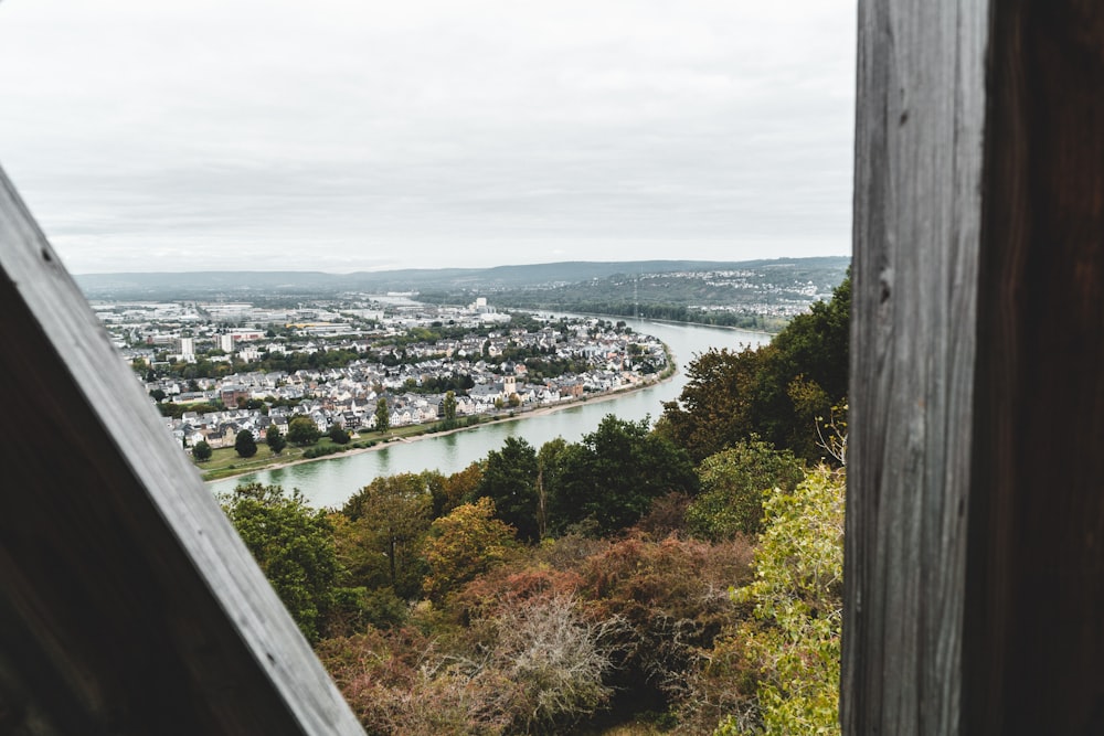 Luftaufnahme von Stadtgebäuden tagsüber