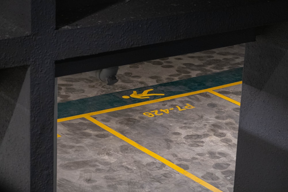 gray and yellow concrete floor