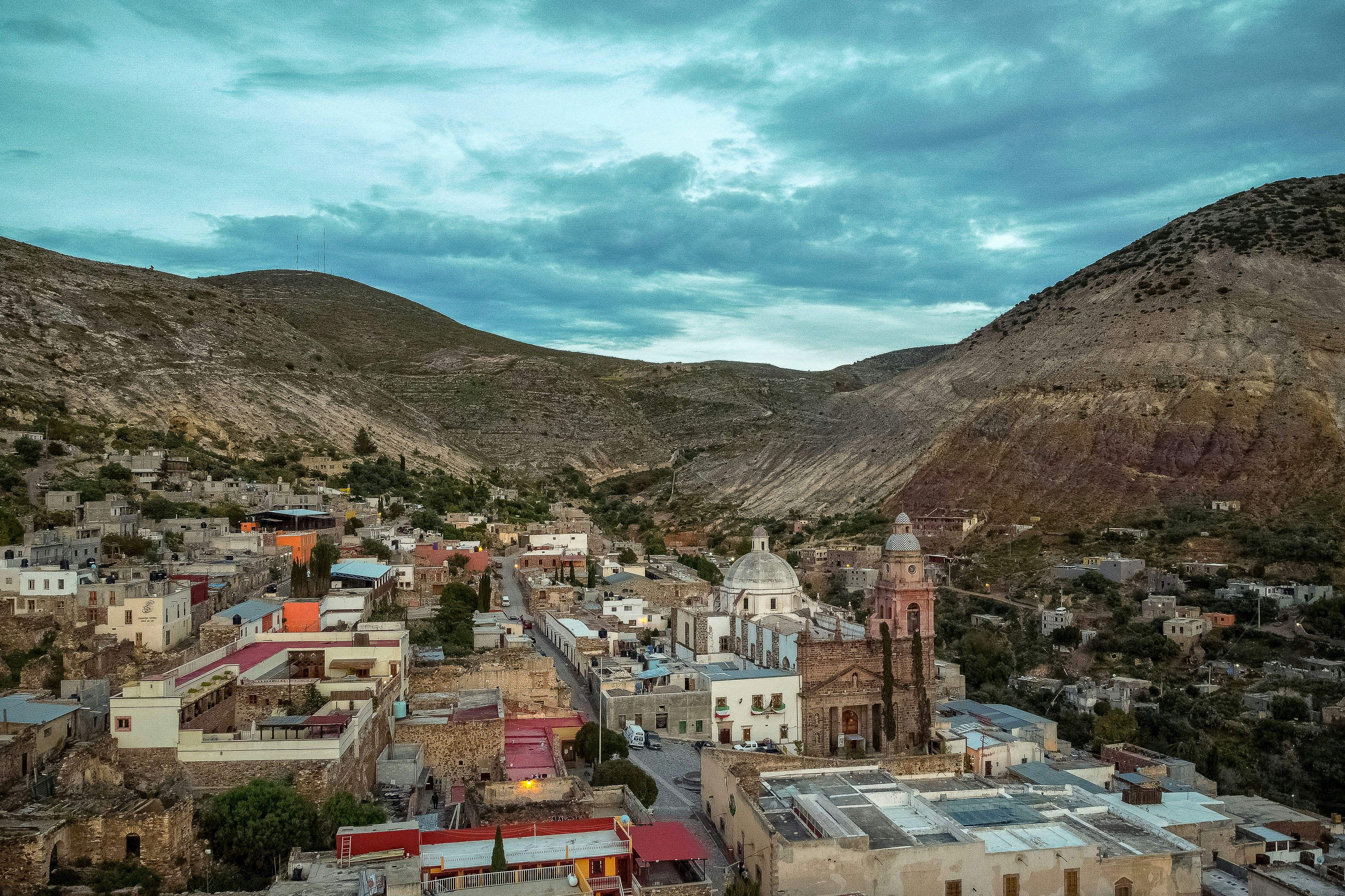 Photo by studiomarsam