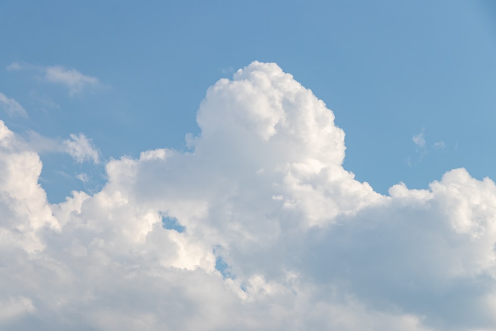 white clouds and blue sky during daytime