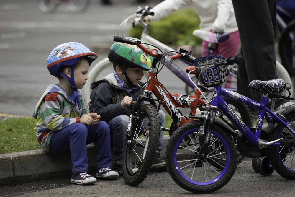 The average cycling speed by age for kids